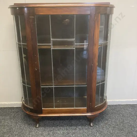 Vintage Leadlight Bow Front Cabinet (Leadlight Cracked, Signs Of Borer, Locked & No Key). H117 W94 D32cm